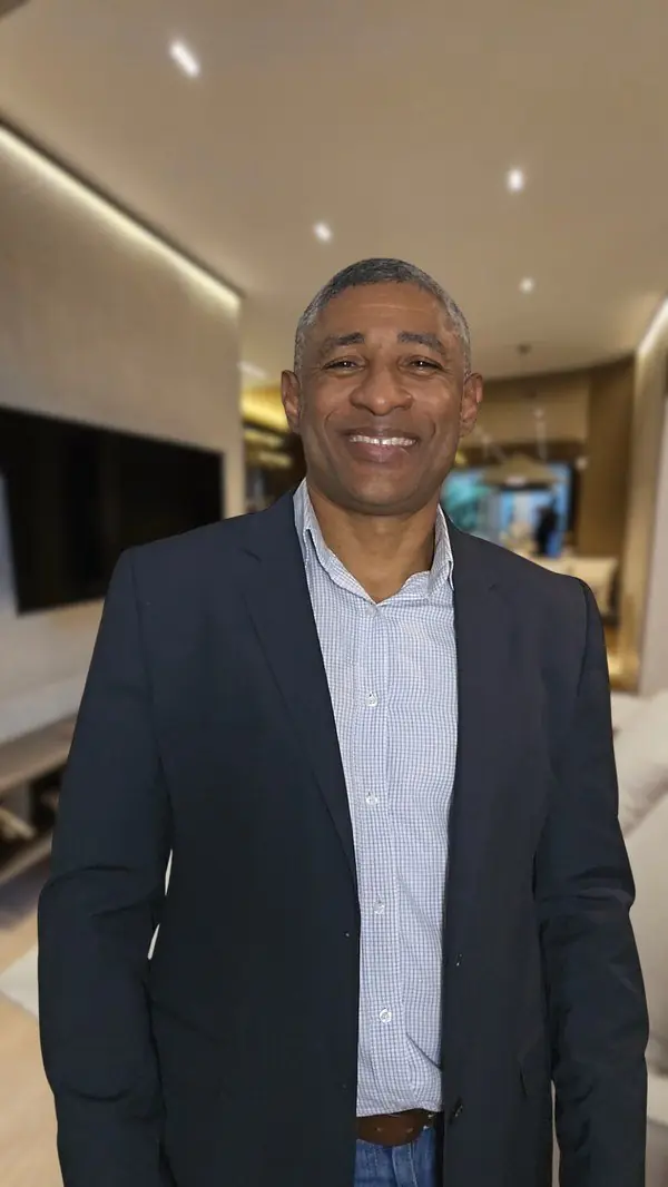 Alex Oliveira, fundador da Two Imóveis