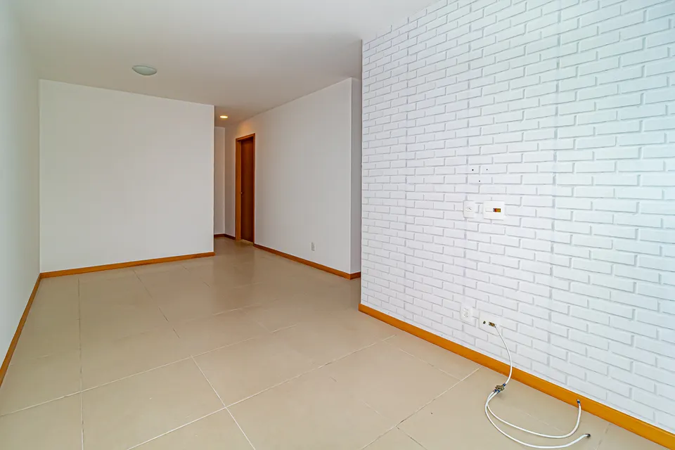 Apartamento 702 no Barra Wave: Sala, foto 3