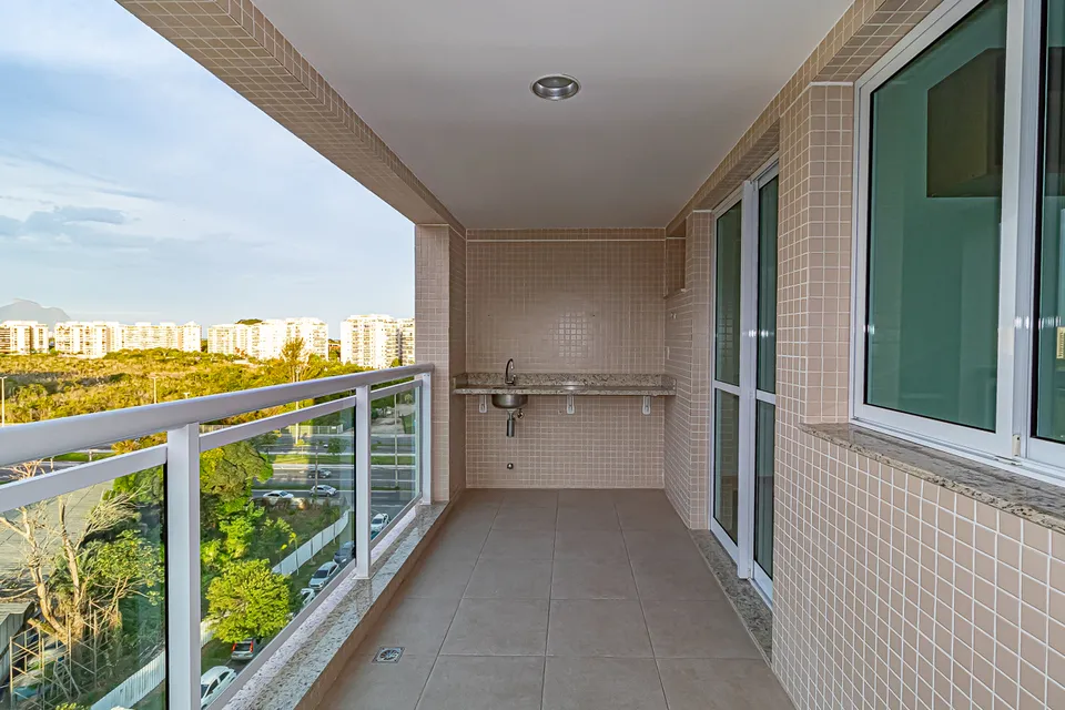 Apartamento 702 no Barra Wave: Varanda Gourmet, foto 5