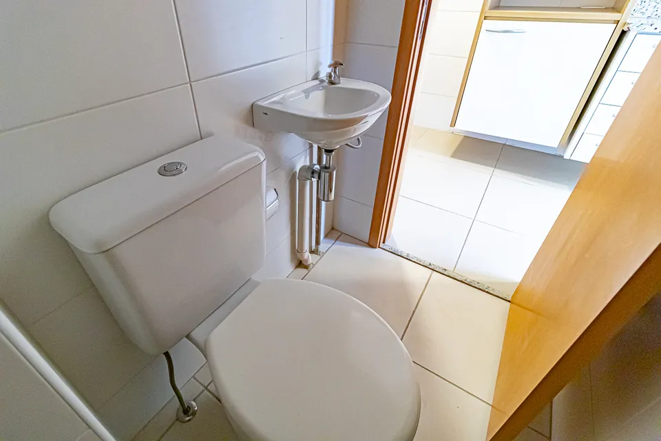 Apartamento 702 no Barra Wave: Banheiro de Serviço, foto 36