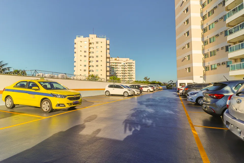 Apartamento 702 no Barra Wave: Garagem Descoberta, foto 56
