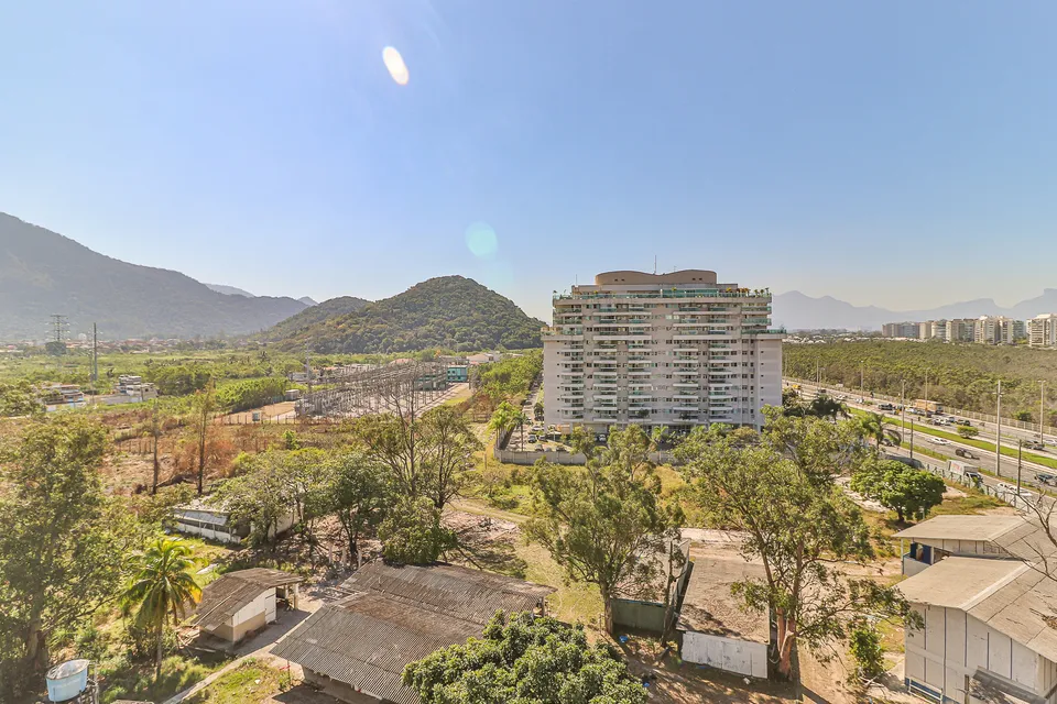 Apartamento 802 no Barra Wave: Vista do Quarto 2 - Suíte, foto 16