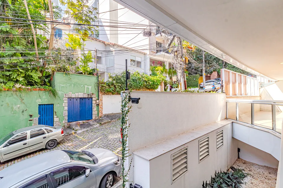 Apartamento 204 no La Fontaine: Vista da Varanda, foto 8