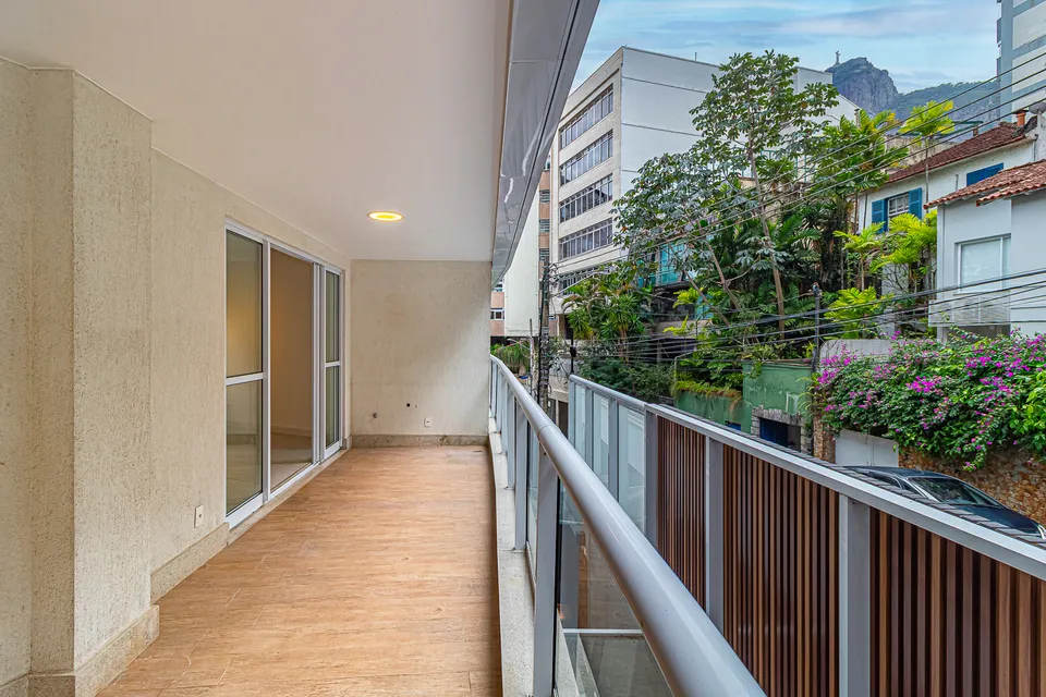 Apartamento 305 no La Fontaine: Varanda, foto 8