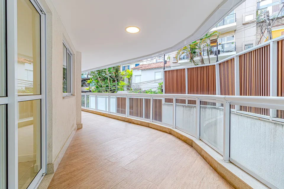 Apartamento 305 no La Fontaine: Varanda, foto 11