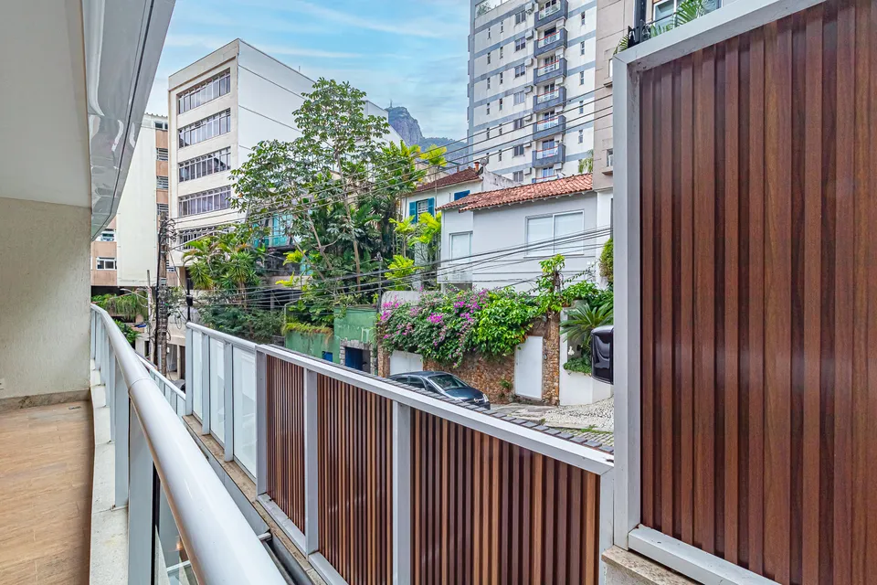 Apartamento 305 no La Fontaine: Vista da Varanda, foto 12