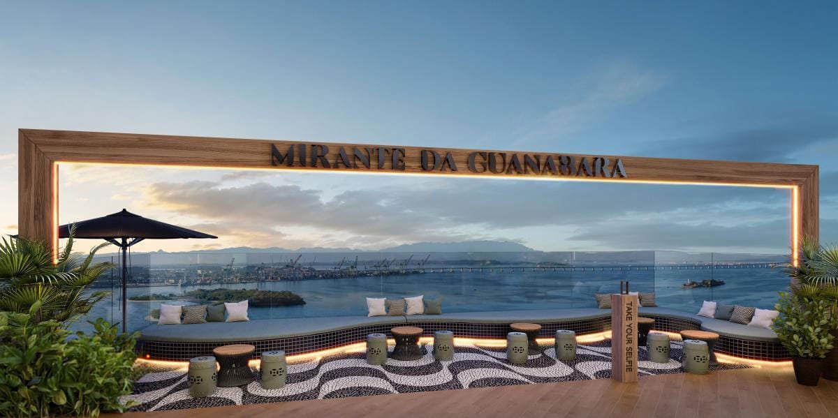 Mirante no rooftop do Mirante da Guanabara, com vista para a baía