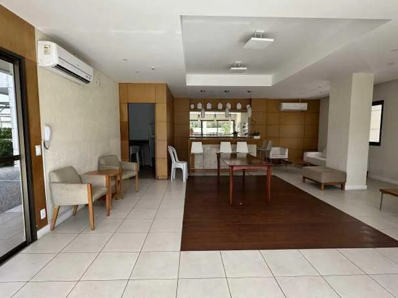 Foto de unidade à venda no Ocean Breeze, 3