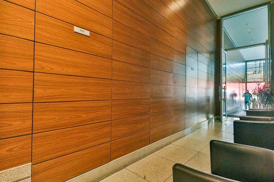 Sala 316 no Passeio Empresarial: Hall de Entrada e Pedestres, foto 20