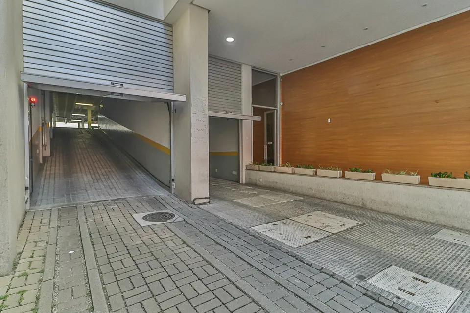 Sala 627 no Passeio Empresarial: Entrada Garagem, foto 22