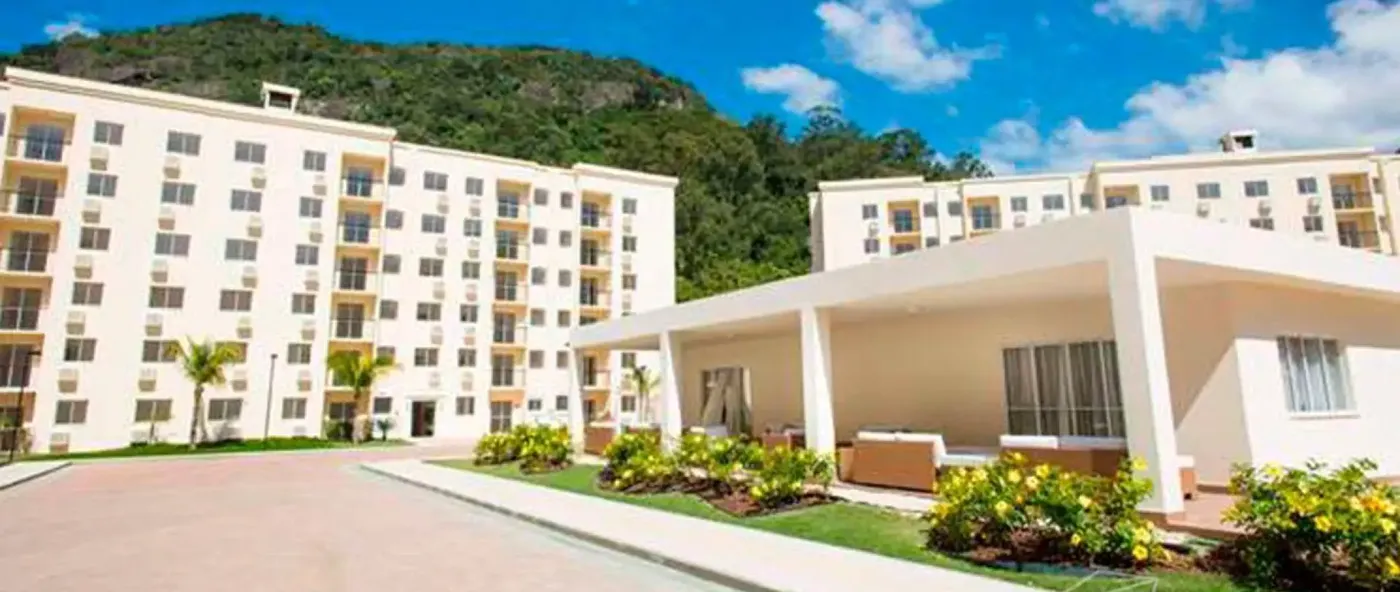 Verdant Valley Residence